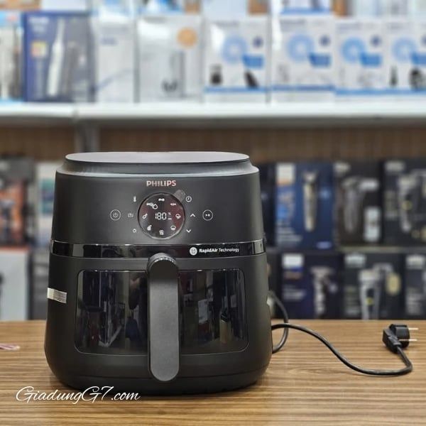 Dễ dàng chuẩn bị các món ăn ngon với công nghệ RapidAir của Nồi chiên không dầu Philips NA230/00 6,2L Airfryer Series 2000