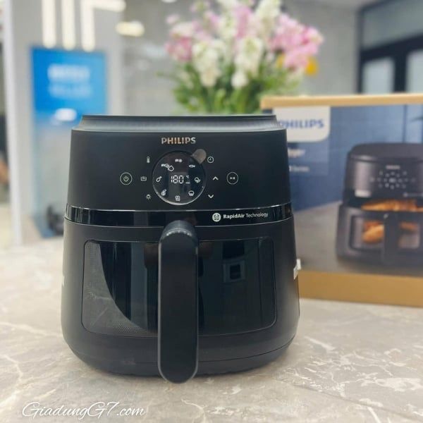 Nồi chiên không dầu Philips NA230/00 6,2L có thiết kế nhỏ gọn lý tưởng cho mọi căn bếp dù lớn hay nhỏ