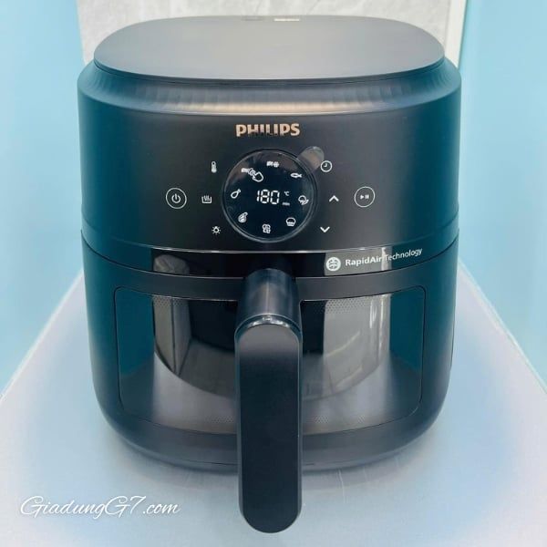 Nồi chiên không dầu Philips NA230/00 Giảm tới 90% chất béo