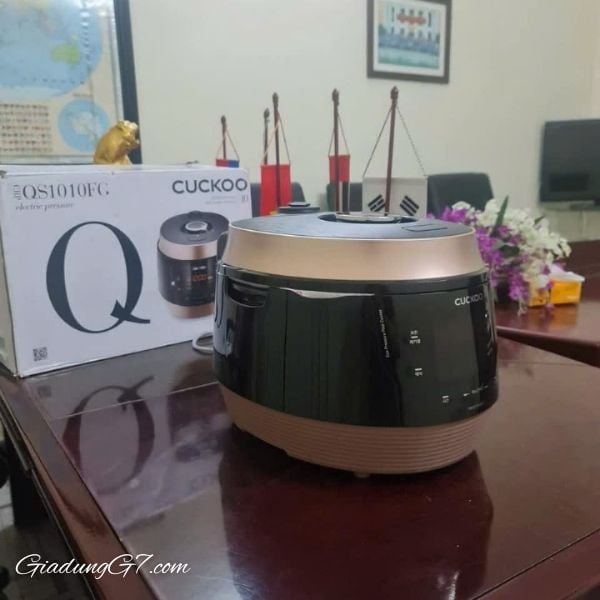 Nồi cơm áp suất điện tử Cuckoo CRP-QS1010FG với 14 thiết bị/tính năng an toàn Cuckoo