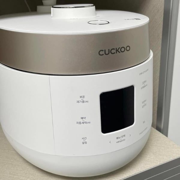 Nồi cơm điện áp suất kép Cuckoo CRP ST1010FW 1.8L An Toàn Tuyệt Đối Với 18 Tính Năng Được Kiểm Chứng
