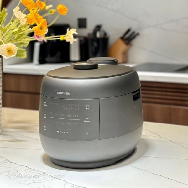 Nồi cơm điện cao tần Cuchen CRT UPDS1070 1.8L áp suất kép ruột inox Sản xuất tại Hàn quốc