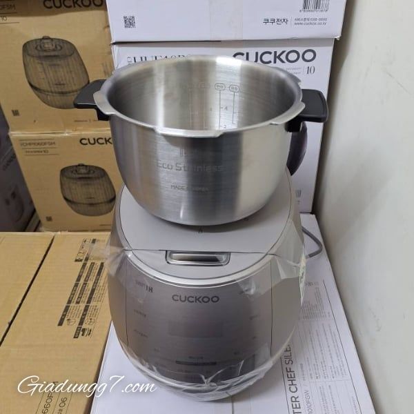 Nồi cơm điện cao tần Cuckoo CRP CHP1060FSM 1.8L - Chất liệu inox không gỉ