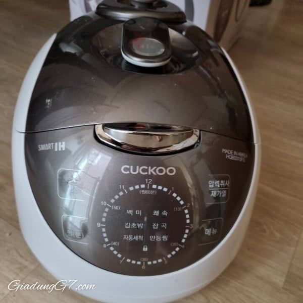 Nồi cơm điện cao tần Cuckoo CRP HQB0310FS 3 người