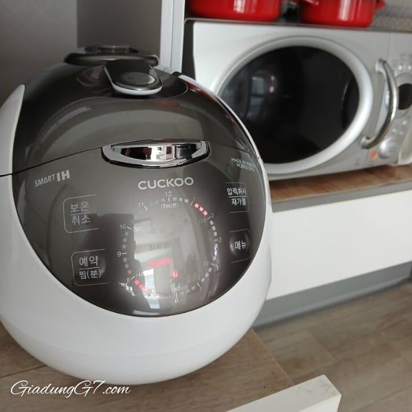 Nồi cơm điện cao tần Cuckoo CRP HQB0310FS 3 người Nắp hơi mềm, 15 thiết bị an toàn của Cuckoo