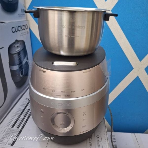 Nồi cơm điện cao tần Cuckoo JHP0660FSM&nbsp;Công nghệ giọng nói