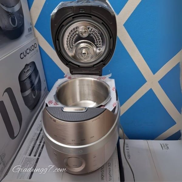 Nồi cơm điện cao tần Cuckoo CRP JHP0660FSM 1.08L Nhập khẩu trực tiếp từ Nội địa Hàn quốc