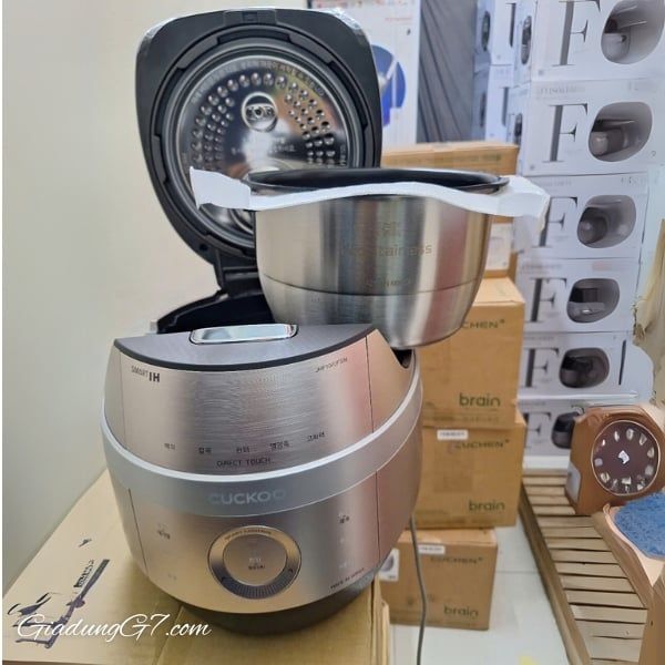 Nồi cơm điện cao tần Cuckoo CRP JHP1060FSM 1.8L ruột inox