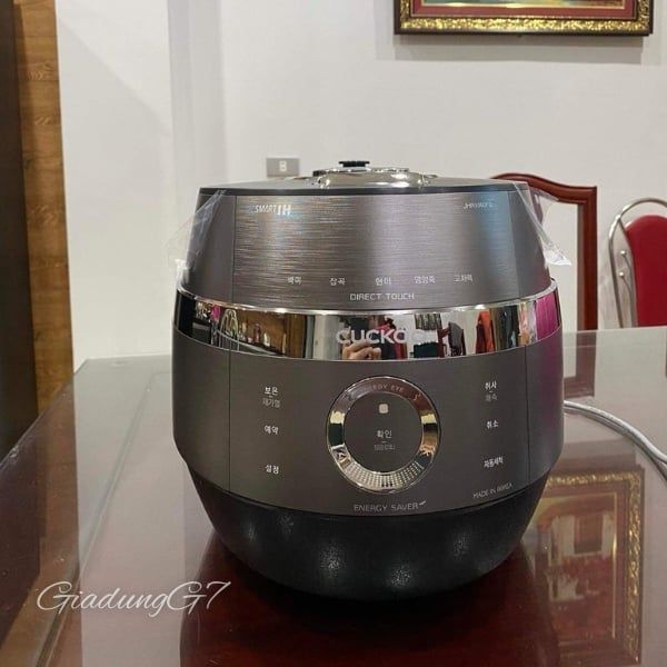 Nồi cơm điện cao tần Cuckoo CRP-JHR1060FD cho gia đình bạn bữa cơm ngon mềm