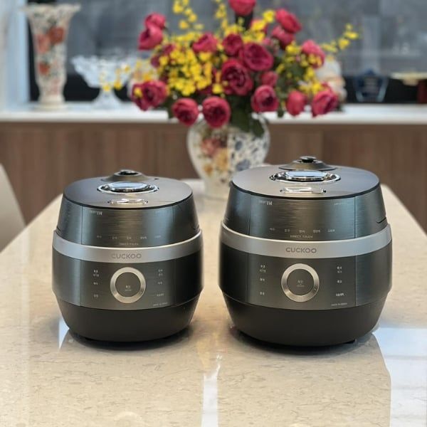 Nồi cơm điện cao tần Cuckoo CRP JHP0610FG 1.08L có nhiều chế độ nấu riêng biệt
