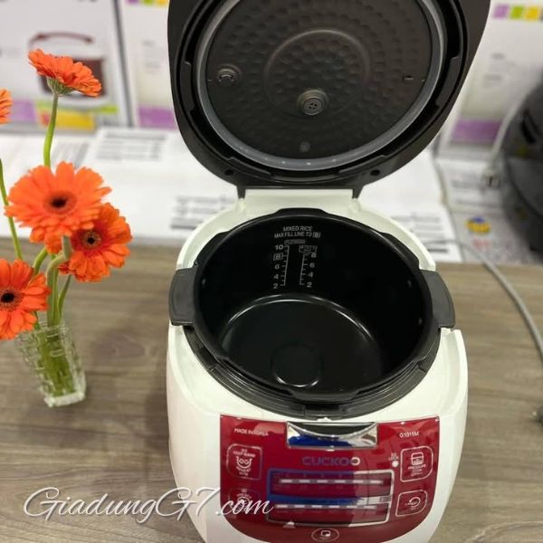 Nồi cơm điện tử áp suất Cuckoo CRP G1015M 1.8 lít Công Nghệ Nấu Áp Suất, Hầm Thịt Nhanh Chóng