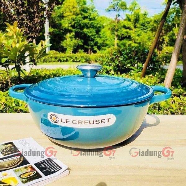 Nồi gang sâu lòng Le Creuset La Marmite 26cm Marseille Blau màu xanh biển dùng làm các món nấu chậm