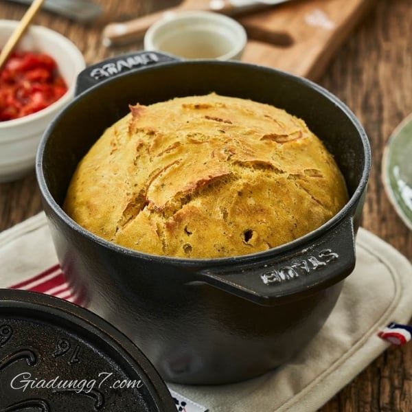 Nồi gang tròn Staub Chistera 16cm 1.75L có thể rửa bằng máy rửa chén.