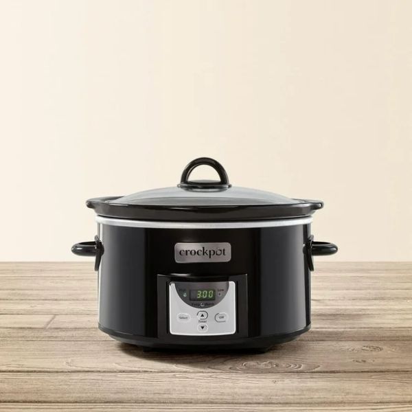 Nồi nấu chậm CrockPot CSC113 dung tích 3,5 lít có khả năng phân bổ nhiệt tối ưu, đảm bảo nấu chín đều và ngăn món ăn của bạn bị cháy