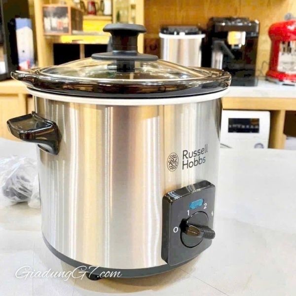 Nồi nấu chậm Russell Hobbs 2L Compact Home 145W với 3 cài đặt nhiệt độ có thể lựa chọn