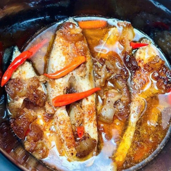 Nồi nấu chậm Russell Hobbs 2L Compact Home 145W Dung tích 2L lý tưởng và tiết kiệm cho mỗi bữa ăn