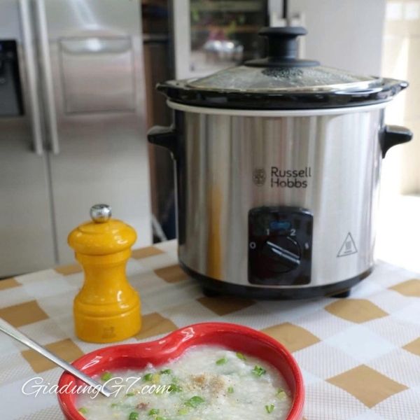 Nồi nấu chậm Russell Hobbs 2L Compact Home 145W Thiết kế sang trọng, nhỏ gọn