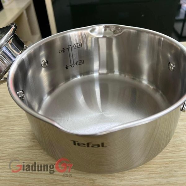 Nồi Tefal Duetto 3 có 3 size 18cm, 20cm, 24cm có Vạch đo lường trong nồi