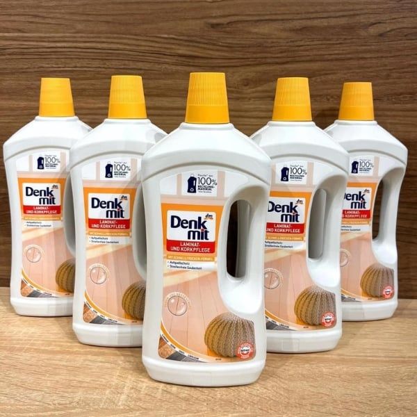Nước lau sàn gỗ Denkmit 1 lít Làm Sạch Hiệu Quả, Không Cần Lau Lại