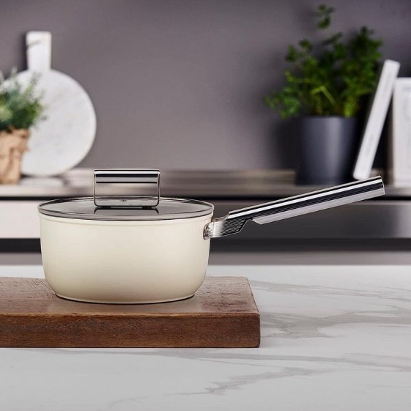 Quánh chống dính Smeg CKFS2011CRM 20cm Tay cầm: Thép không gỉ AISI304, cách nhiệt