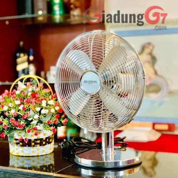 Quạt bàn Brandson với công suất 30w, đường kính lồng quạt 28cm & cánh quạt 25cm