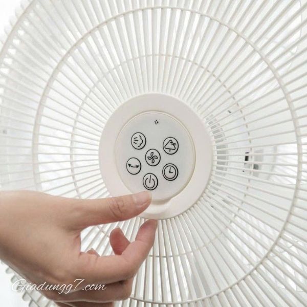 Quạt tạo ẩm Joelyn’s Mist Fan JMF Với bộ hẹn giờ 24 giờ