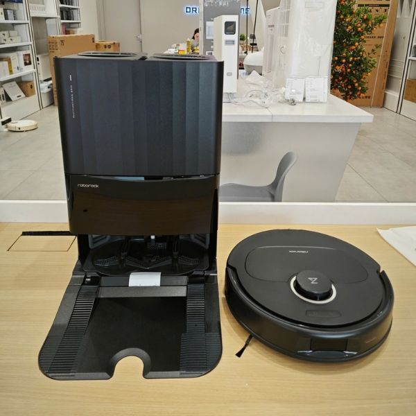 Robot lau nhà Roborock QRevo Pro