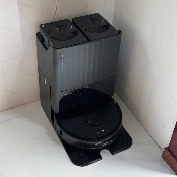 Robot lau nhà Roborock QRevo Pro
