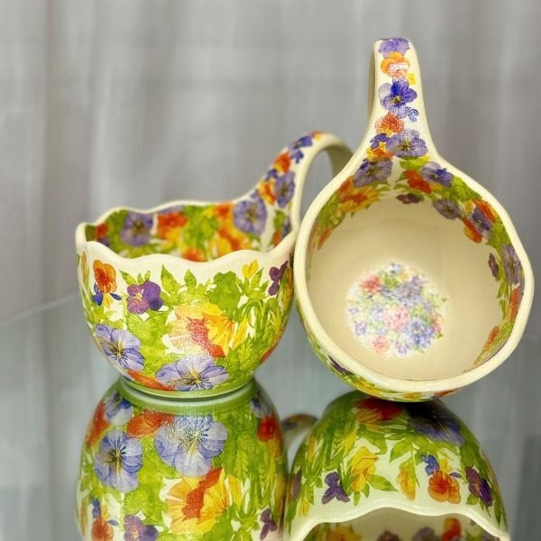 Set 2 Tách Hoa Văn Độc Đáo – Phong Cách EU Home Dung Tích Vừa Phải – Phù Hợp Cho Mọi Loại Đồ Uống