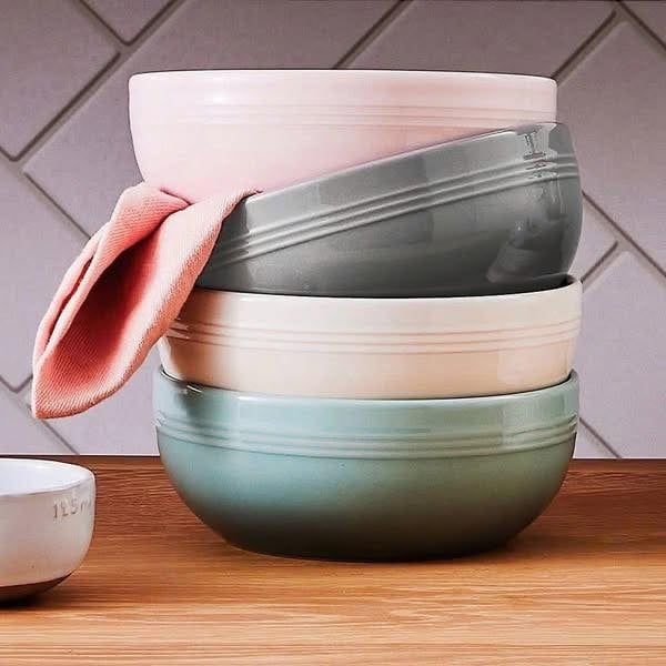 Set 4 bát Le Creuset Cereal 16cm 770ml Bề mặt tráng men dễ lau chùi