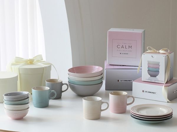 Set 4 đĩa phẳng Le Creuset 22cm có lớp men bóng cao cấp