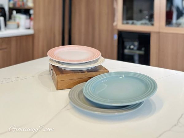 Set 4 đĩa phẳng Le Creuset 22cm Thiết kế và thẩm mỹ