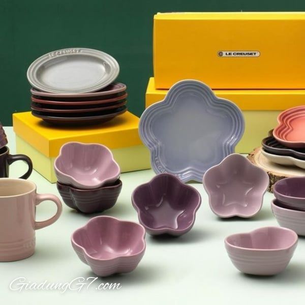 Set 5 Bát Chấm Hình Cánh Hoa Le Creuset Gốm Sứ Cao Cấp, Chống Trầy Xước