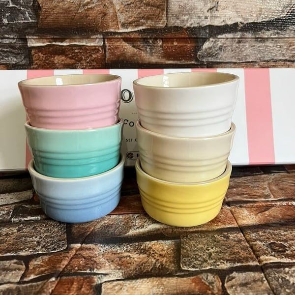 Set 6 bát sứ Le Creuset Sorbet Ramekin 10cm 100ml - 91048200676080 rất thích hợp để đựng kem, món tráng miệng và đồ ăn nhẹ