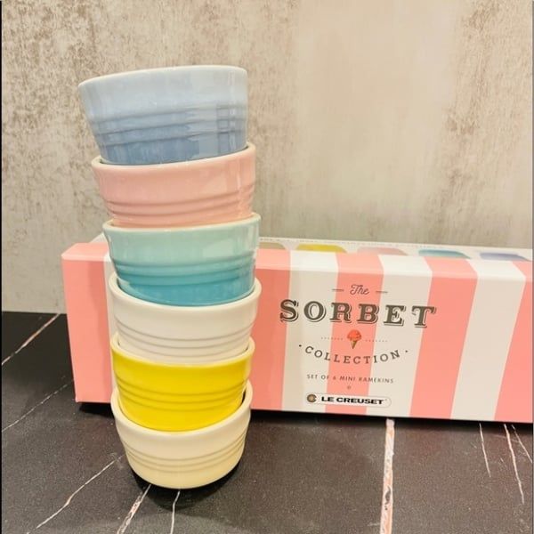 Set 6 bát sứ Le Creuset Sorbet Ramekin 10cm 100ml - 91048200676080 rất thích hợp để đựng kem, món tráng miệng và đồ ăn nhẹ