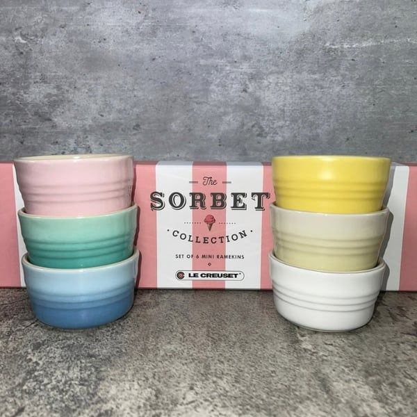 Set 6 bát sứ Le Creuset Sorbet Ramekin 10cm 100ml - 91048200676080 rất thích hợp để đựng kem, món tráng miệng và đồ ăn nhẹ