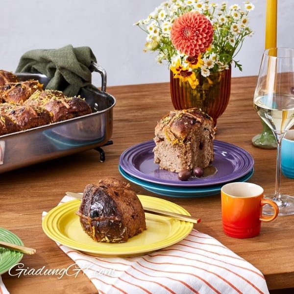 Set 6 đĩa Le Creuset cầu vồng 22cm màu sắc ấn tượng