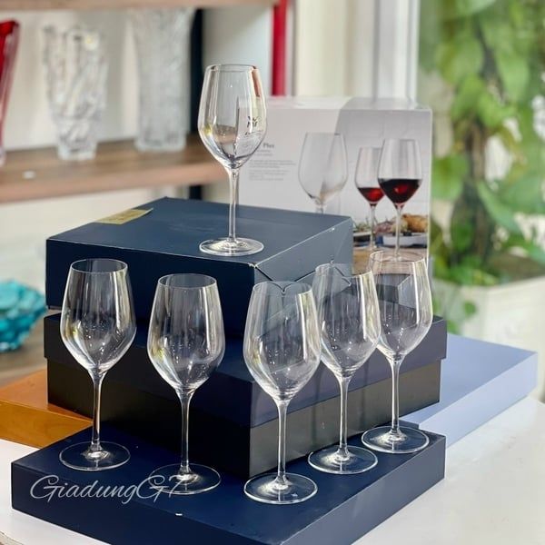 Set 6 ly vang đỏ WMF Easy Plus 450ml 0910039990 Thiết kế đặc biệt cho hương thơm rượu vang đỏ
