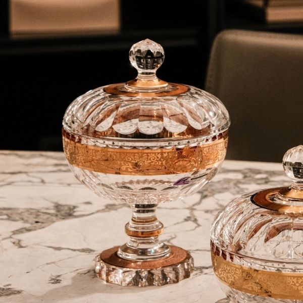 Thố pha lê Ales Zverina Romantic 13cm không chỉ là vật dụng đựng đồ tiện ích mà còn là tác phẩm nghệ thuật pha lê tinh xảo
