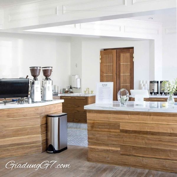 Thùng rác Simplehuman 18 Lít hình cánh bướm nhỏ trong phòng tắm, thép không gỉ sáng bóng