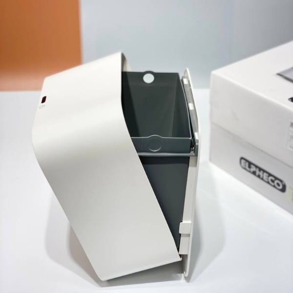 Thùng rác treo tủ bếp cảm biến Elpheco ELPH564 / ELPH564 7L có thể nhấn nút cảm ứng để giữ thùng rác mở