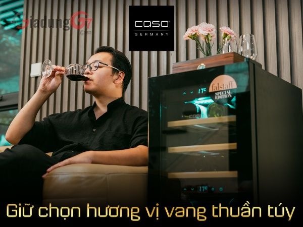 Tủ rượu Caso WineExclusive 24 Smart có thể chứa tới 24 chai rượu, được cất giữ trên kệ gỗ cao cấp