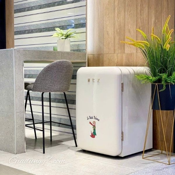 Tủ lạnh HCK 107L - Le Petit Prince&nbsp;Thiết Kế Cổ Điển Và Chức Năng Mạnh Mẽ