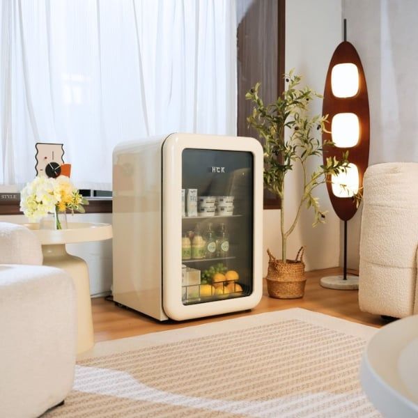 Tủ lạnh HCK 107L - Màu Be mặt kính Độ Bền Và Hiệu Quả Cao