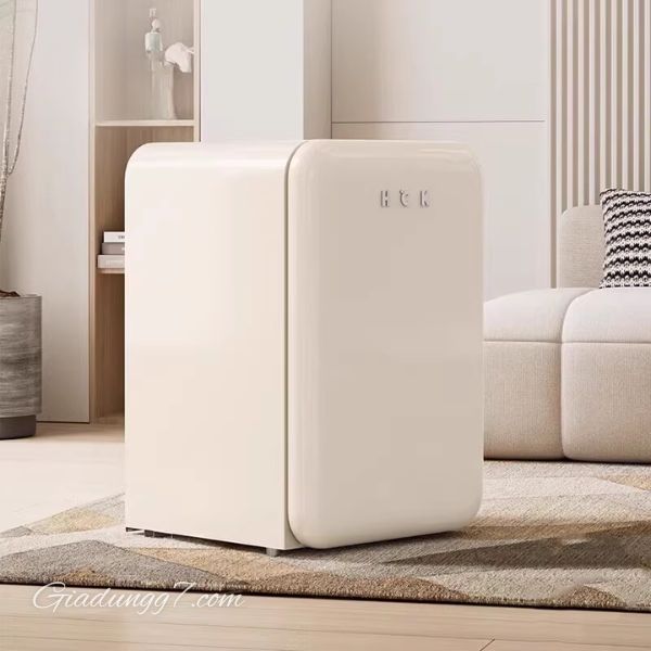 Tủ lạnh HCK 107L - Màu Be&nbsp; lý tưởng cho những ai tìm kiếm một chiếc tủ lạnh nhỏ gọn,