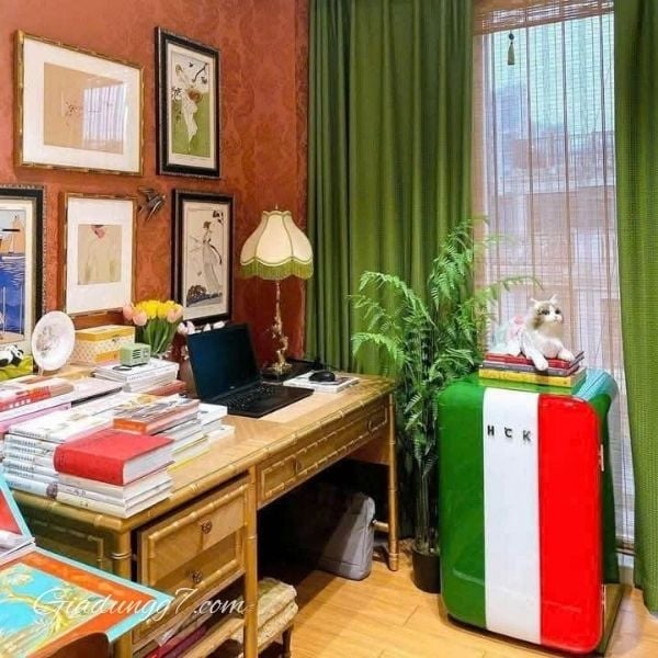 Tủ lạnh HCK 107L - Màu Cờ Ý&nbsp;Chức Năng Mạnh Mẽ – Làm Lạnh và Đông Lạnh Tối Ưu