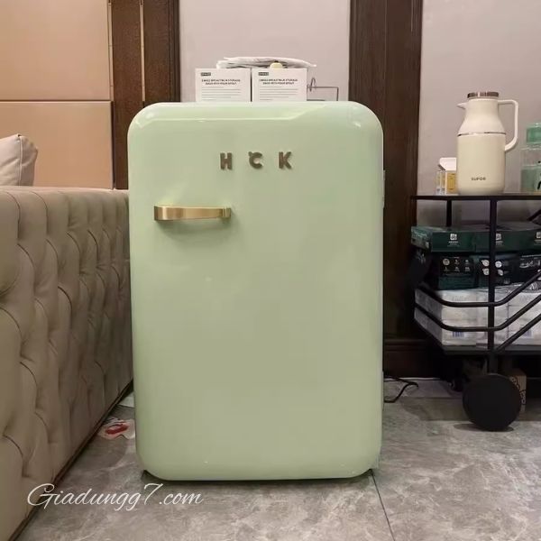 Tủ lạnh HCK 107L - Màu Xanh Mint&nbsp;Thiết Kế Cổ Điển Và Chức Năng Mạnh Mẽ