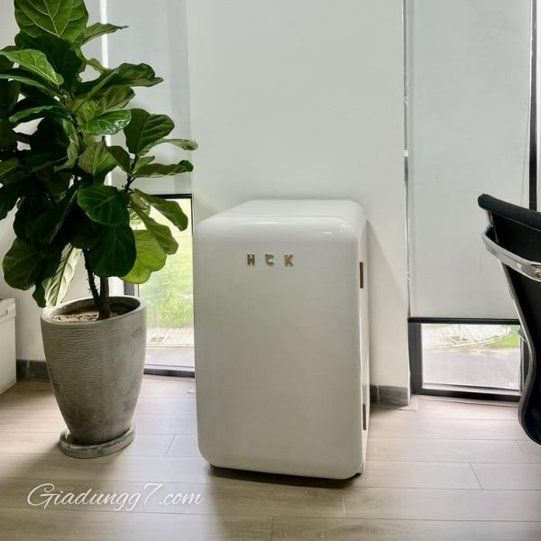 Tủ lạnh HCK 107L - Màu Be&nbsp;Hiệu Suất Làm Lạnh Và Đông Lạnh Vượt Trội