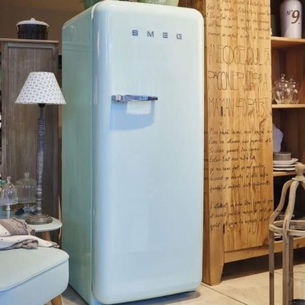Tủ lạnh Smeg FAB28RPB5 535.14.618 Hệ thống làm lạnh đa luồng, giữ nhiệt chuẩn – đồ ăn không bị khô hay hỏng.