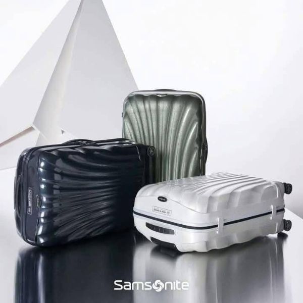 Vali Samsonite C-Lite size 20 màu bạc Kiểu dáng mang tính biểu tượng từng đạt giải thưởng